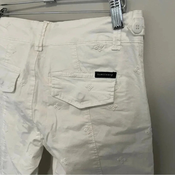Anthropologie Sanctuary  White Terrain Cropped Cargo Utility Pant Eyelet Detail - Picture 11 of 16